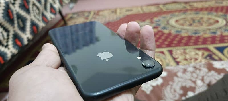 iPhone xr full clean set 6