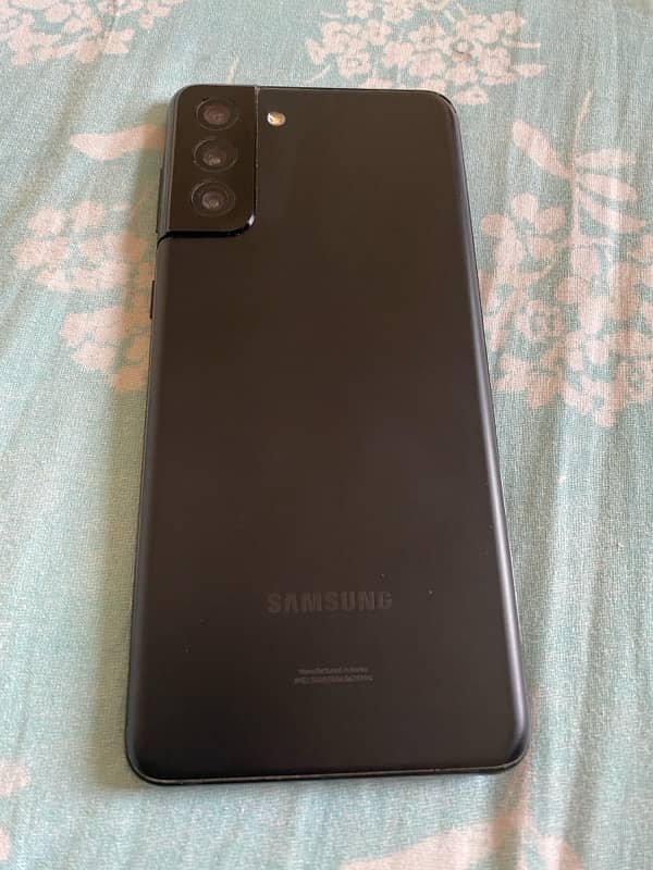 Samsung S21 plus 1