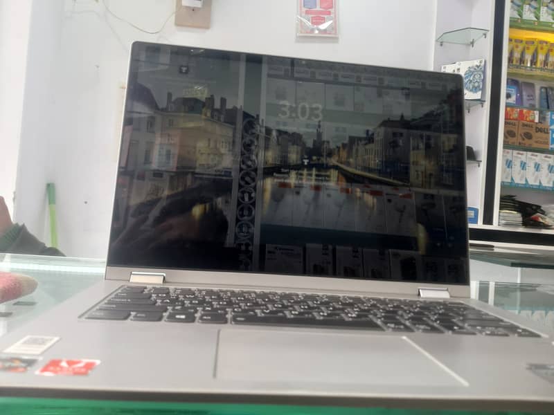 Lenovo Ideapad 1