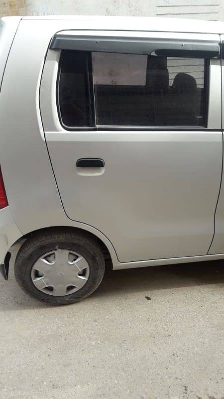 Suzuki Wagon R 2019 16