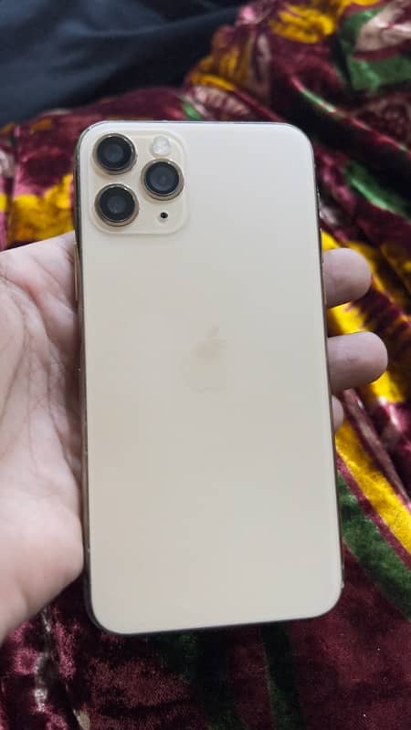 I phone 11 pro 0