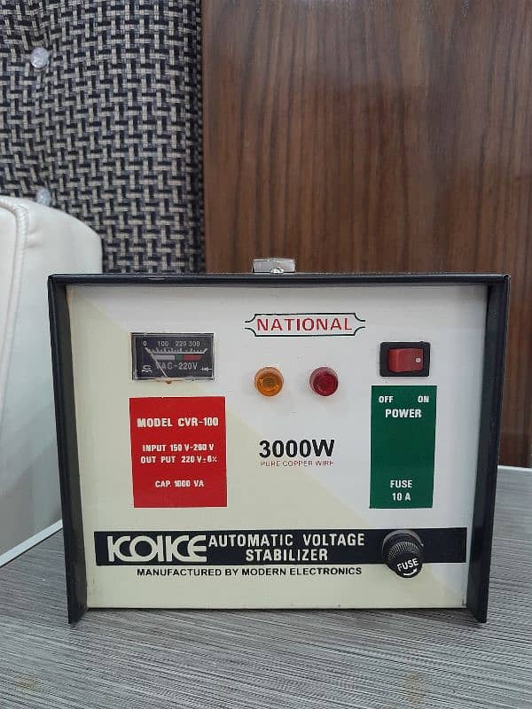 National stabilizer 3000 watt 0