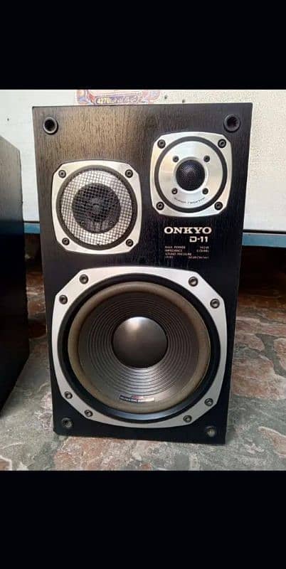 Onkyo D11 New And Lush Condition 3