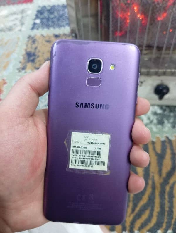 Samsung J6 1