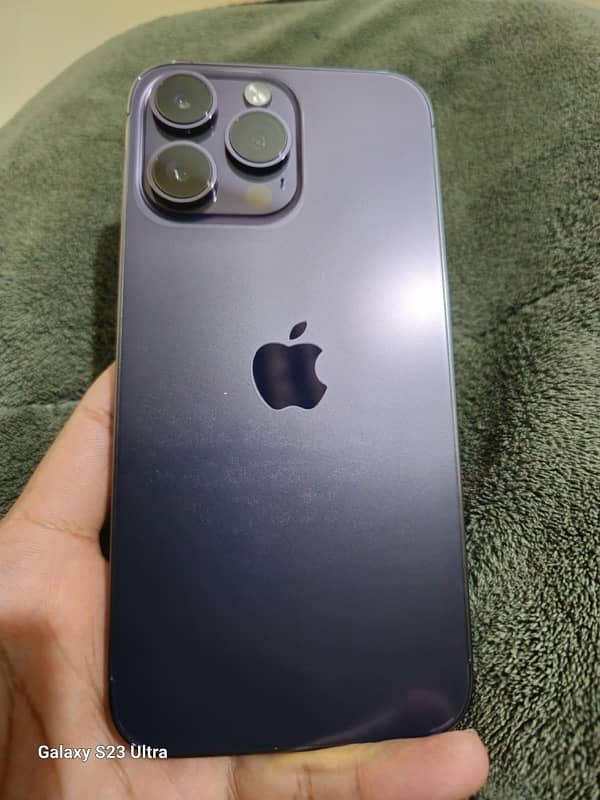 iPhone 14 Pro Max 1