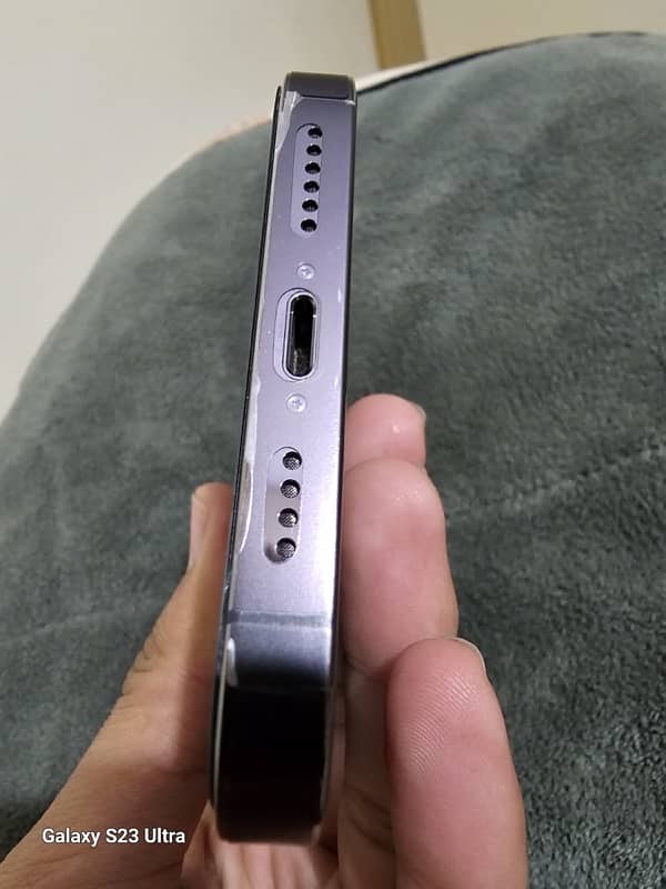 iPhone 14 Pro Max 4