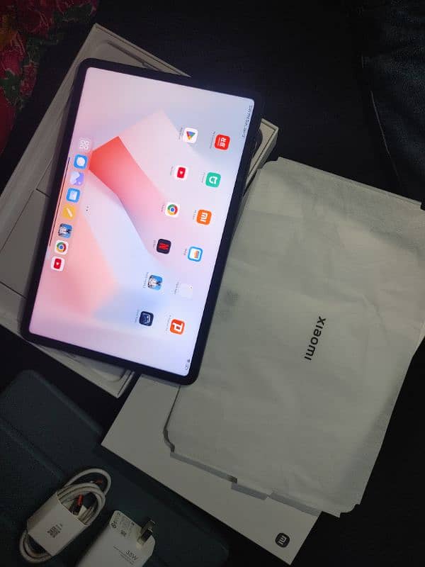 Xiaomi pad 6 8/255 gb (Global version) with box charger 4