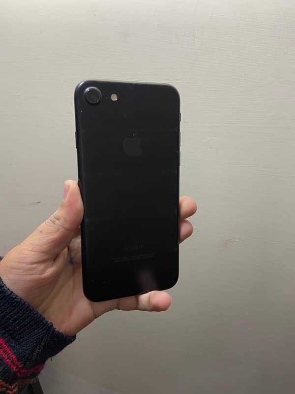 Iphone 7 for sale Whatsapp : 03487647027 0