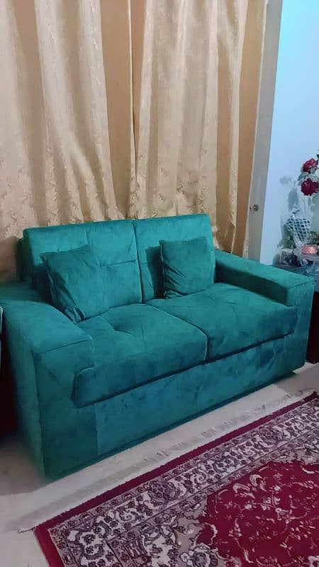 Luxurious Sofaset 0