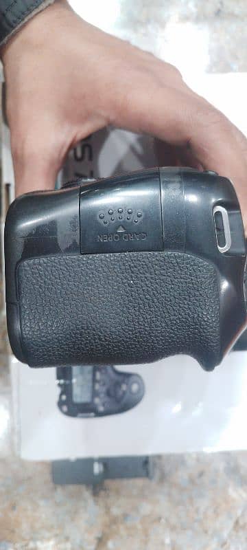 canon 70d body 2