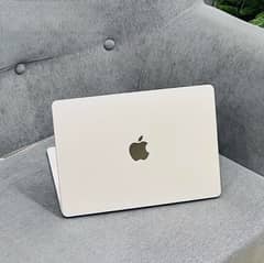 Apple MacBook Air M3 13 (7 Months Warranty)