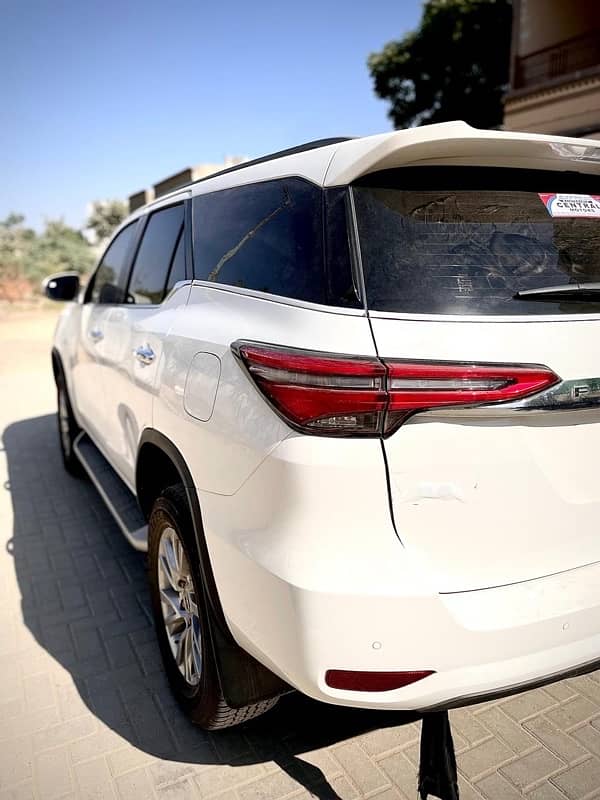 Toyota Fortuner Sigma 2023 diesel 4