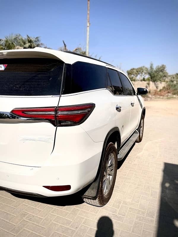 Toyota Fortuner Sigma 2023 diesel 5