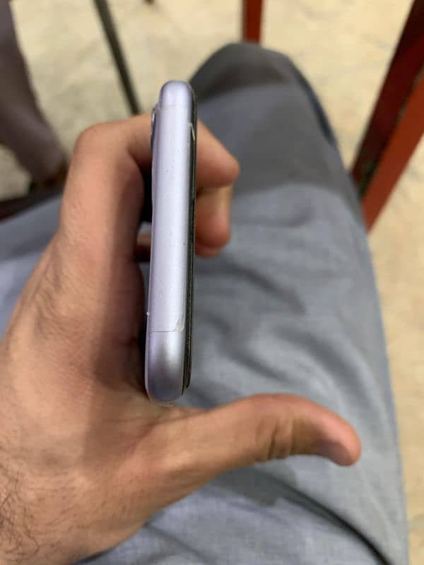 iphone 11 JVfor sale 128gb excellent condition 10/10 urgent sale 3