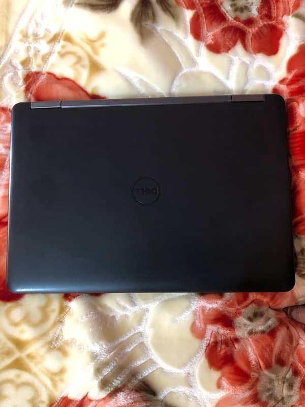 Dell latitude core i3 4th gen 3