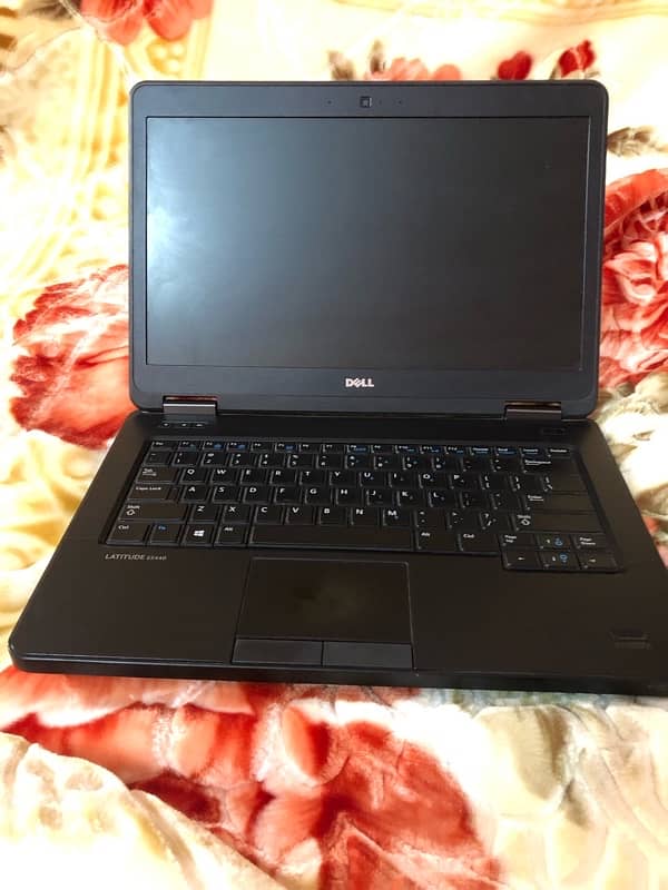 Dell latitude core i3 4th gen 6