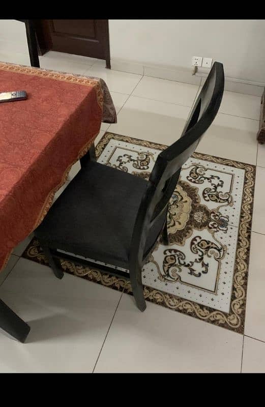 6 Person dinning table for sale 1