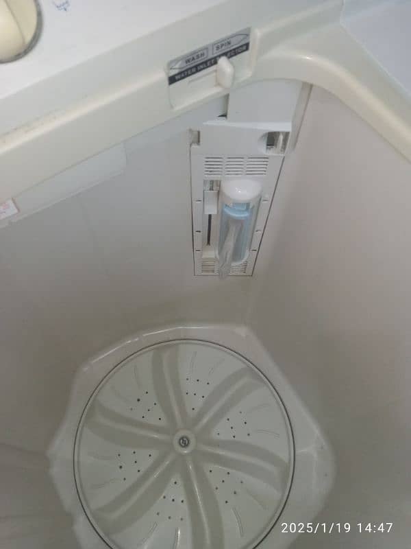 Haier washing machine twin tab model number HWM-80_113S 15