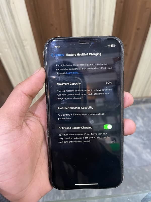 iPhone XR 128GB Factory Unlocked Non PTA 1