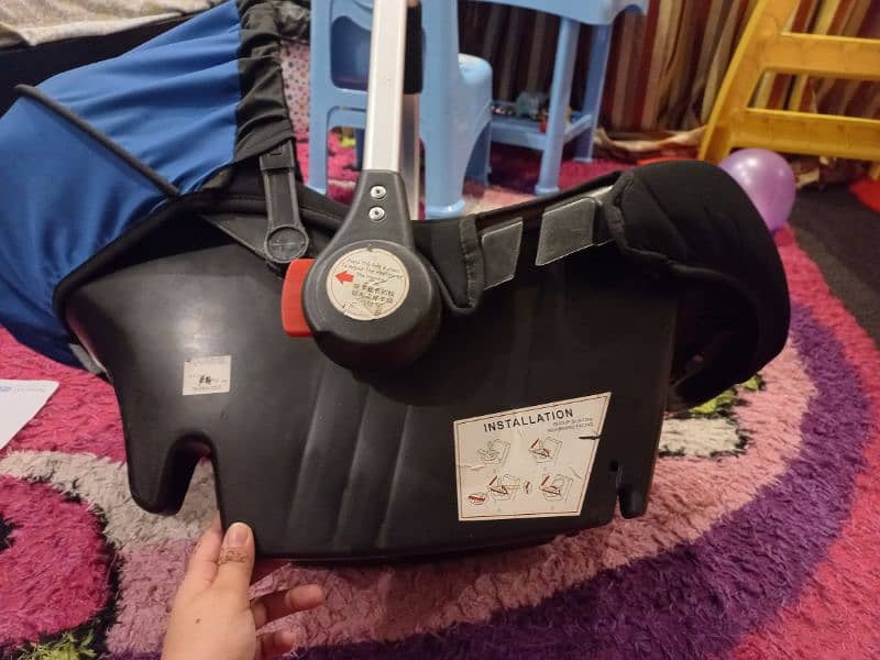 carry cot plus car seat 2