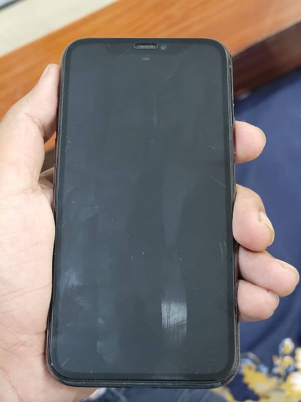 iphone 11 pro pta approved 3