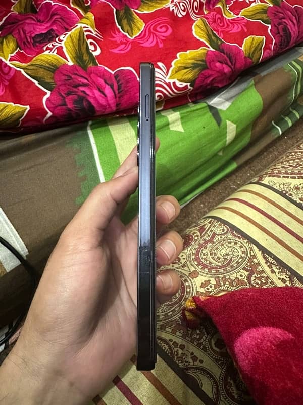 Infinix Note 30 for sale 3