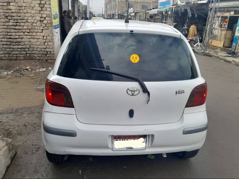 Toyota Vitz 2003 modal 3