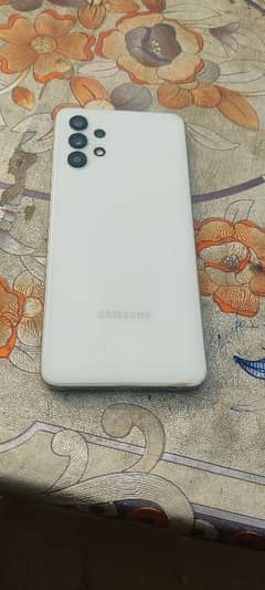 Samsung A32 - Excellent Condition, Like New, with Genuine Papers