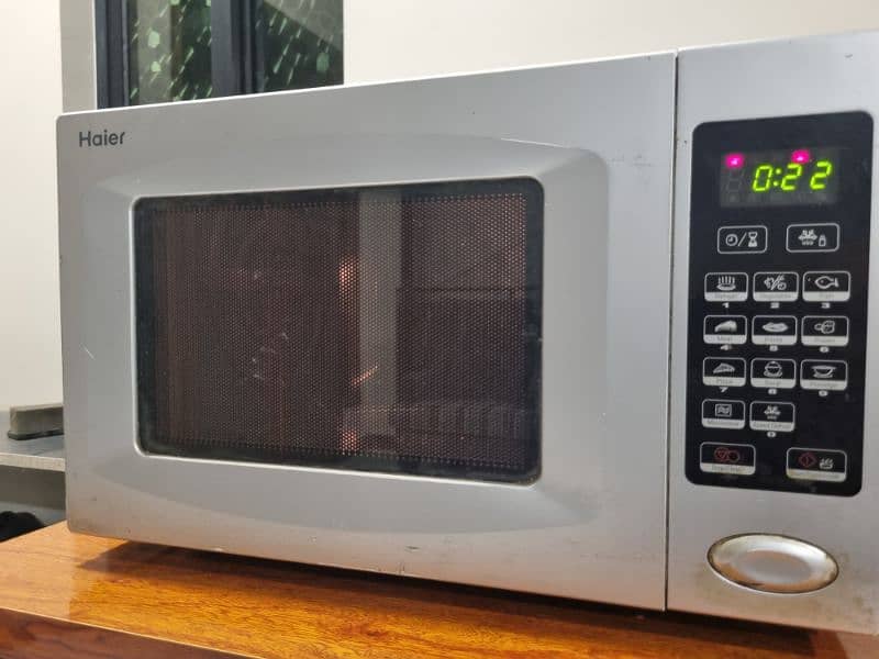 Haier Big Capacity Microwave 0