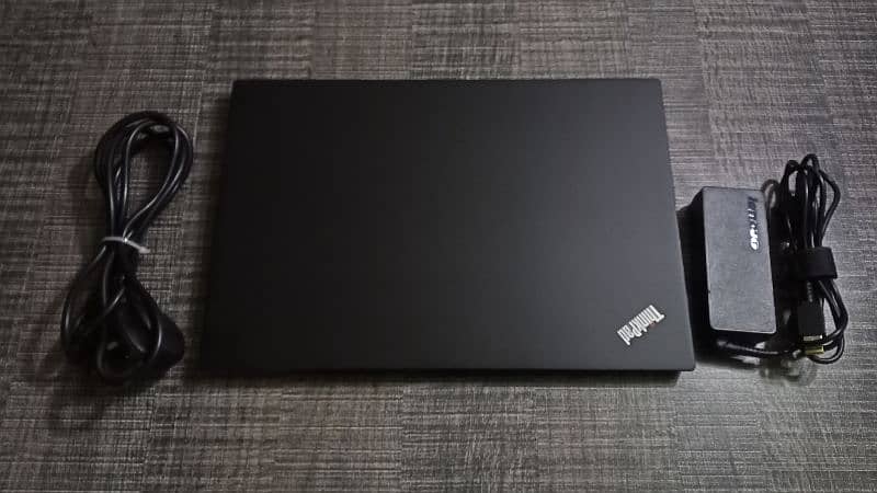 ThinkPad T470s ci5 12/256 0