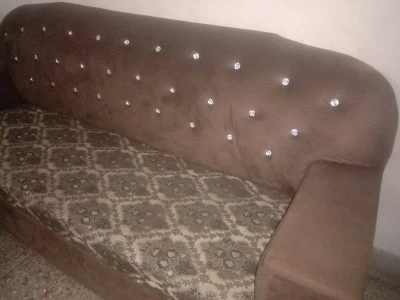 4 seater sofa 1