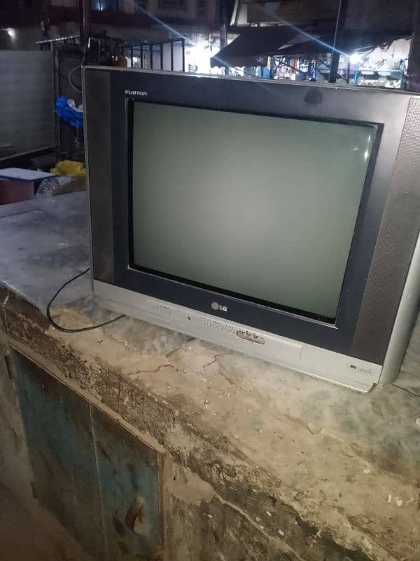 good condition tv  Lg 1