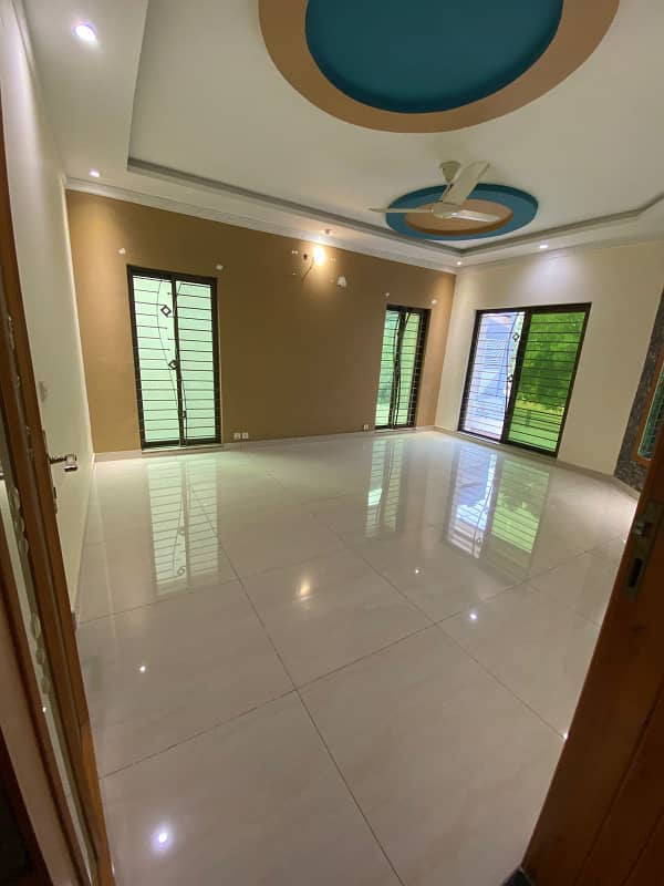 1 KANAL BRAND NEW CONDITION EXCELLENT GOOD UPPER PORTION HOUSE FOR RENT IN BABAR BLOCK BAHRIA TOWN LAHORE 11