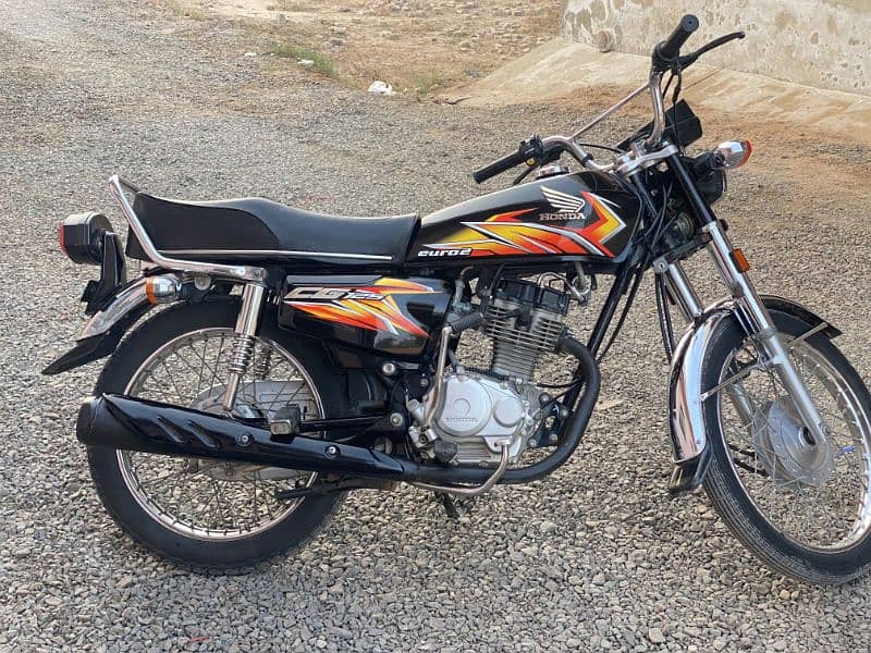 Honda 125 21 model full lush condition 3