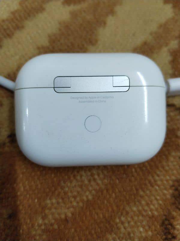 Air pod pro 1 2019 10/10 condition 1