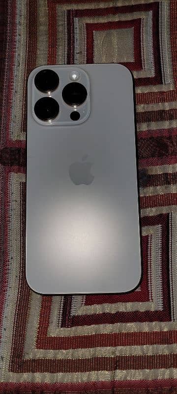 I phone 16 pro 512GB 4