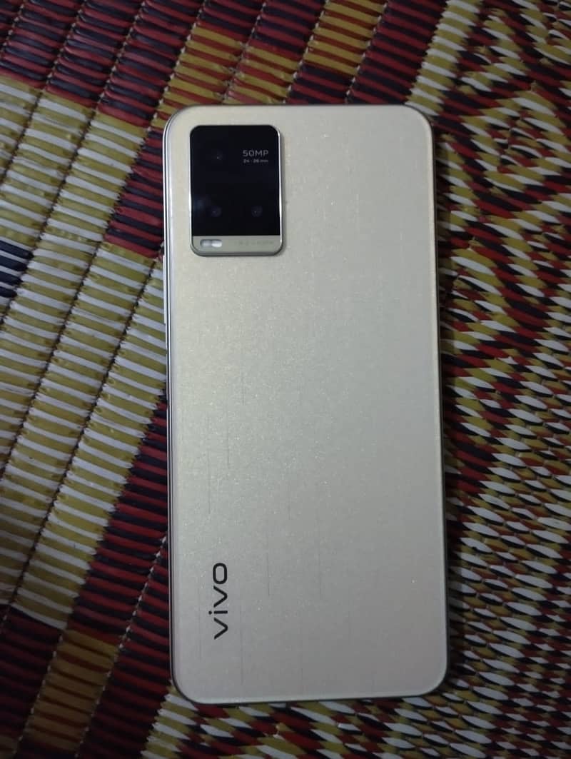 Vivo Y33T 1