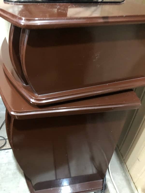 tv trolly for sale opper se moveable ha frsh condition ha 0