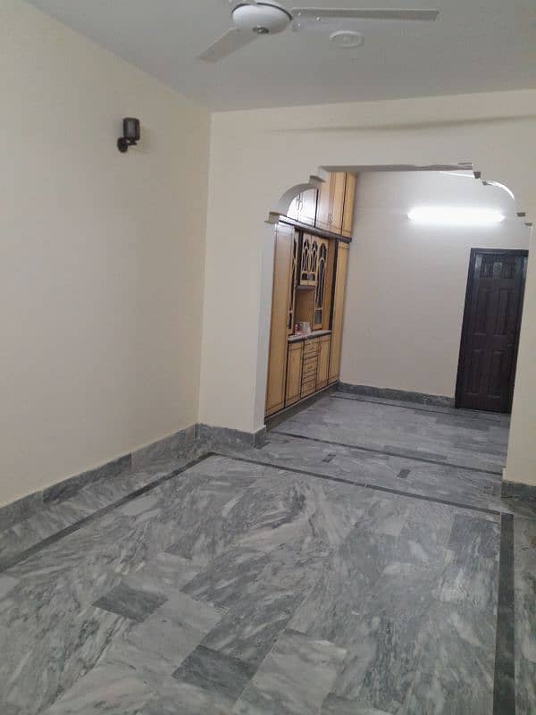 House Available For Sale Shah Khalid Colony 4