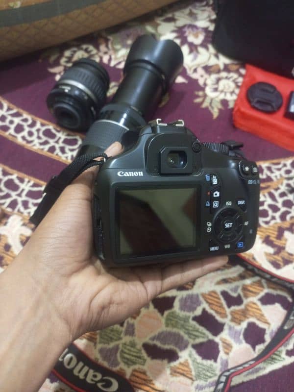 Canon DSLR camera 1100D 3