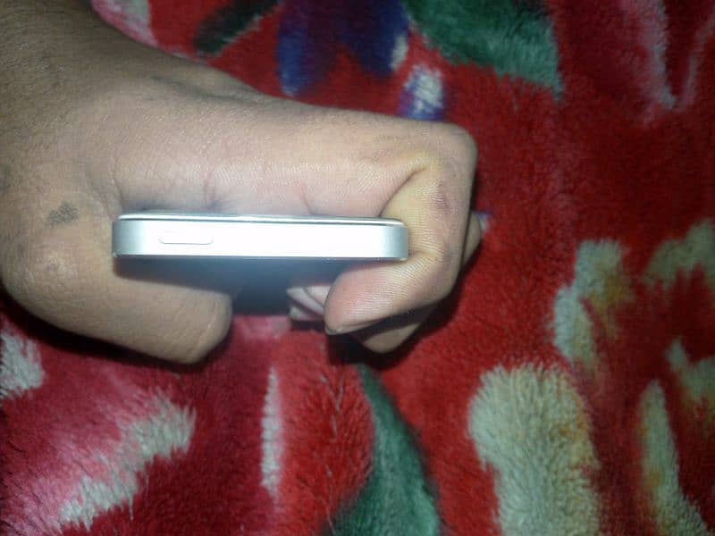 iphone 5 32 gb 4