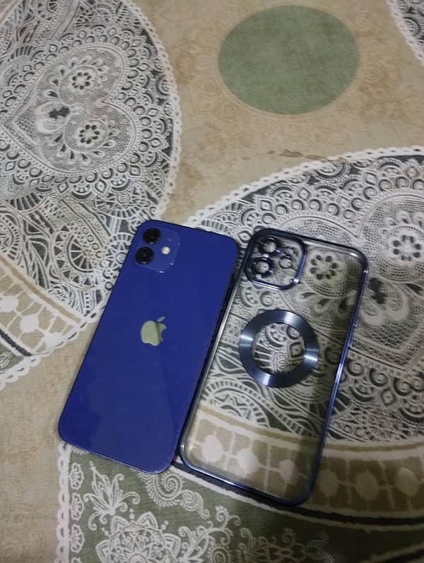 iphone 12 64 gb blue colour 5