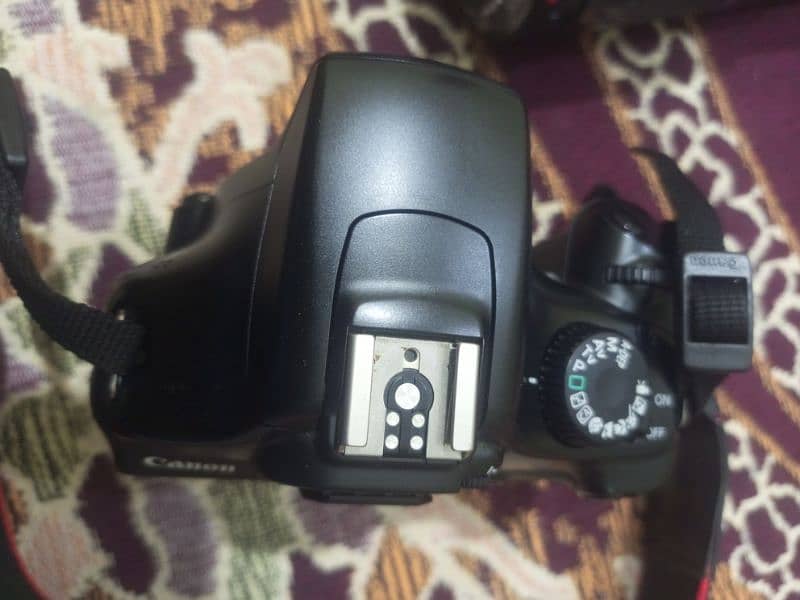 Canon DSLR camera 1100D 5