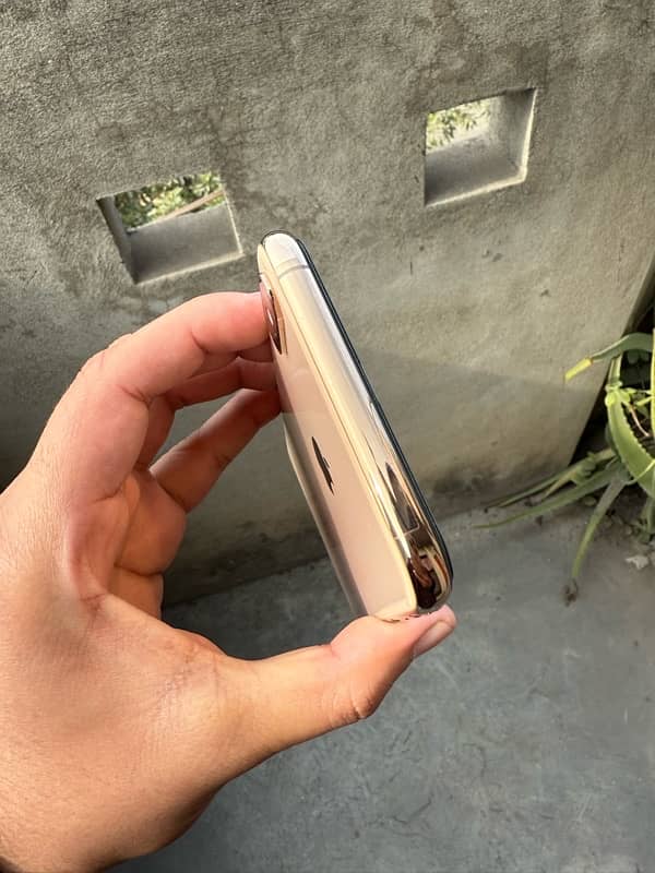 iPhone XS Max PTA Approved 4