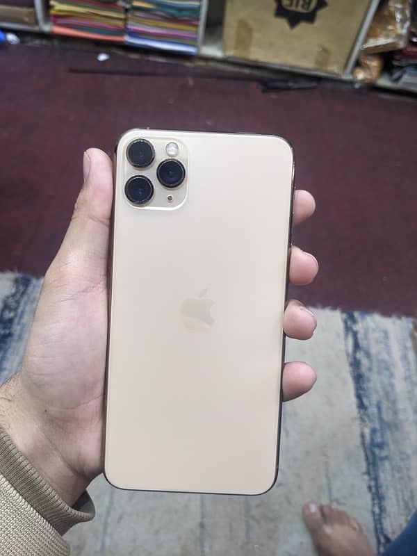 Iphone 11 Pro Max | Condition 9/10 | Box Available 0