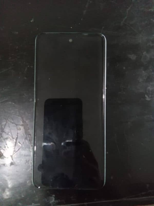 INFINIX Smart 8 4/64 only 6 months used 2