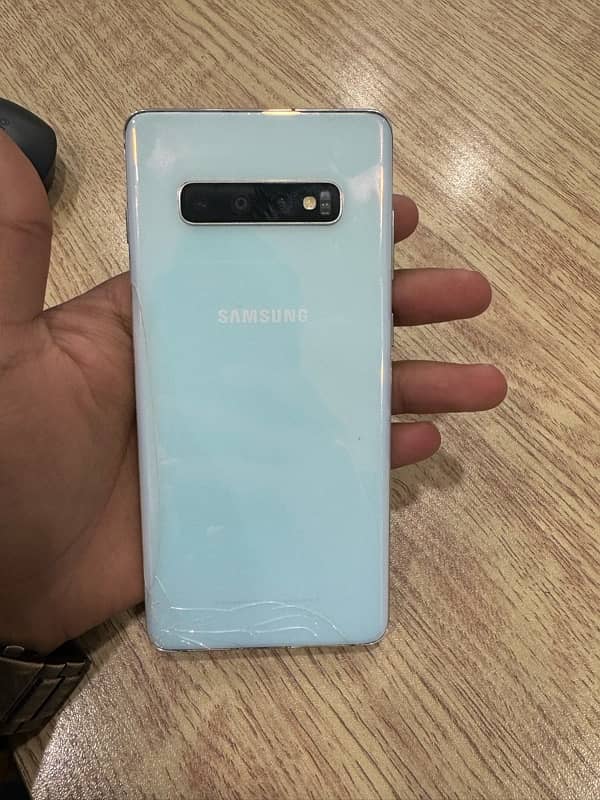 samsung s10 plus 3