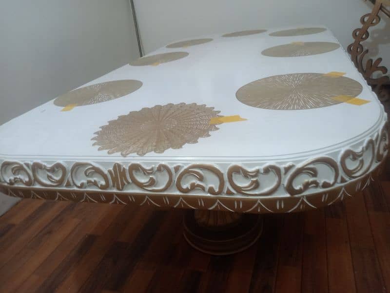 Out class Dining table 8 Seater 6