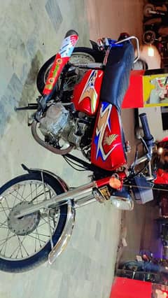 Honda 125 2020 model. . Brand new original condition