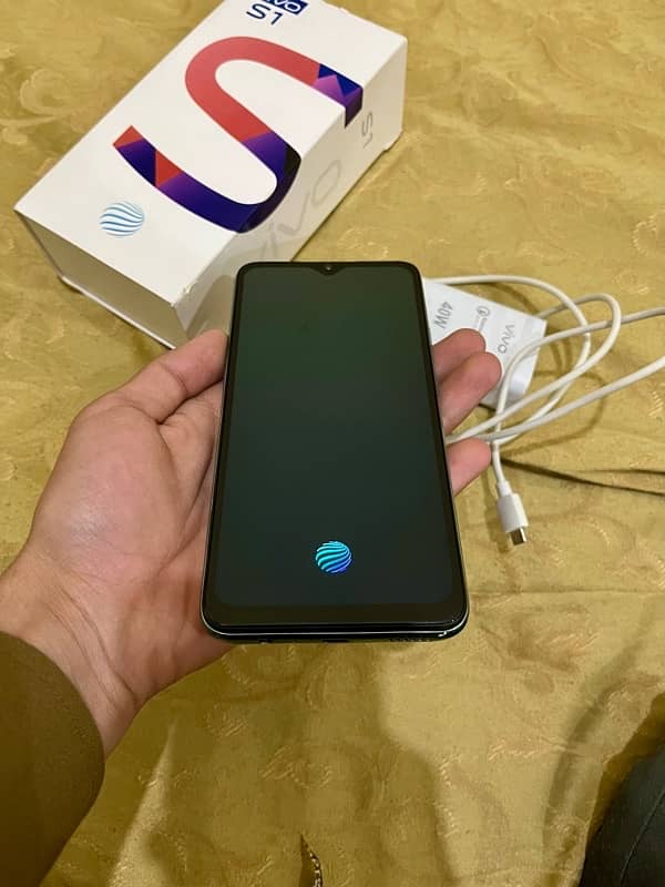 Vivo S1 With Box 8/256 Amoled Display/Front Fingerprint 8